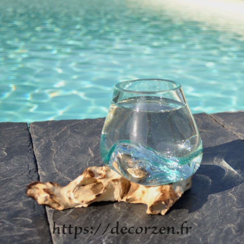 Un Superbe Verre Duo Ou Vase En Verre Recycl Souffl Sur Une Racine