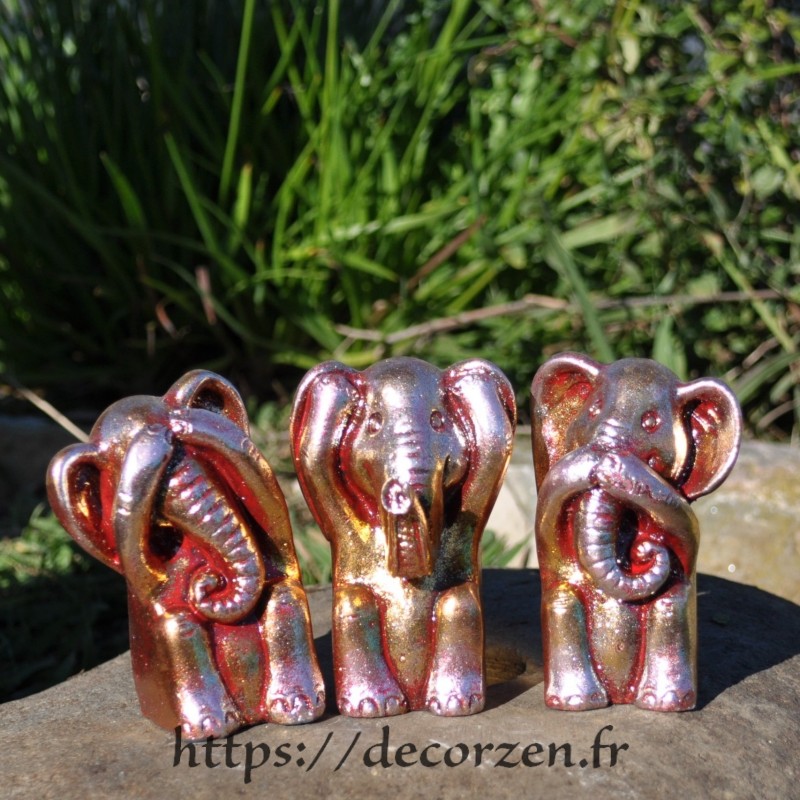 3 éléphants de la sagesse, je ne dis rien, je ne sais, rien, je ne vois rien, je n'entend rien, une pensée du Bouda 3 éléphants de la sagesse, je ne dis rien, je ne sais, rien, je ne vois rien, je n'entend rien, une pensée du Bouda