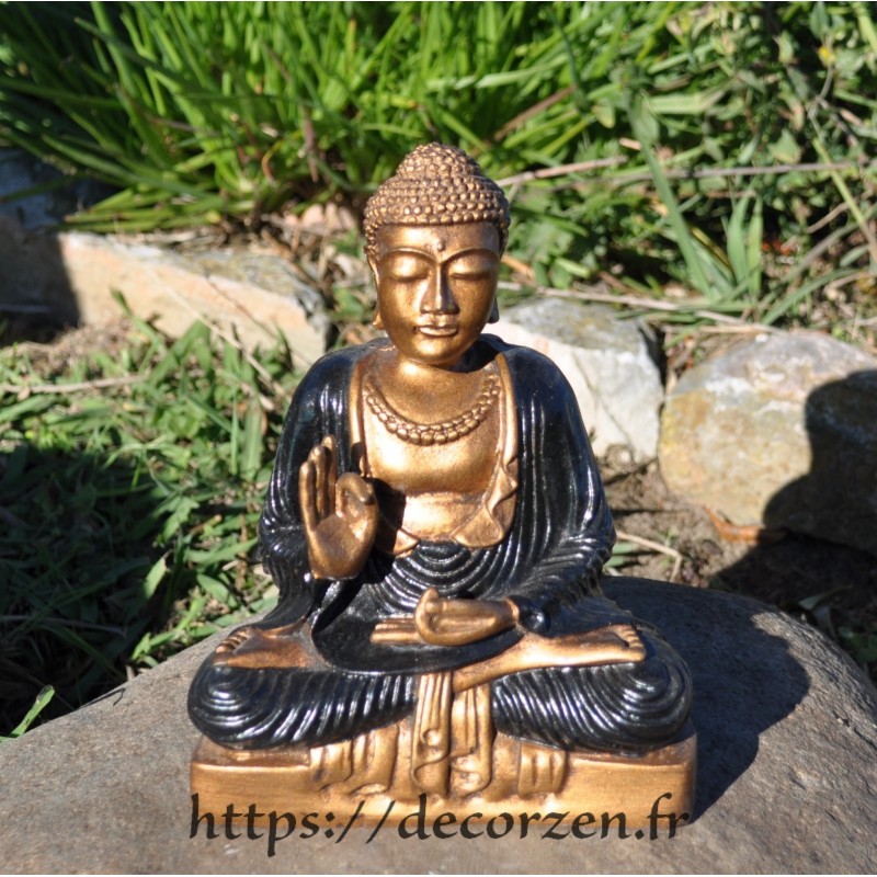 Statuette de Buddha, du Bouda, de Bouddha en résine peinte à la main Statuette de Buddha, du Bouda, de Bouddha en résine peinte à la main