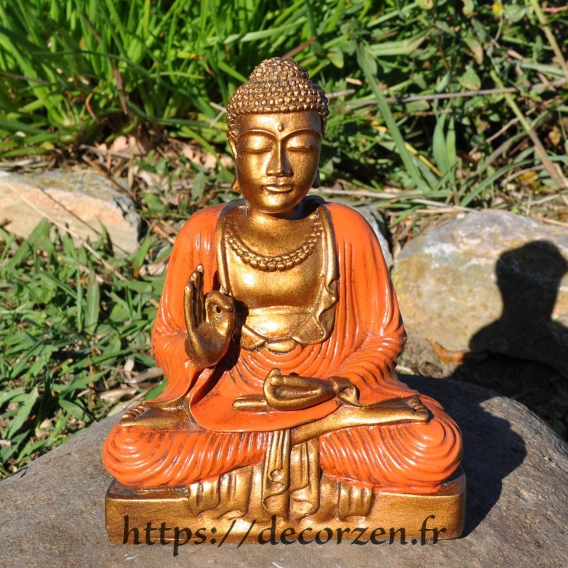 Statuette de Buddha, du Bouda, de Bouddha en résine peinte à la main Statuette de Buddha, du Bouda, de Bouddha en résine peinte à la main