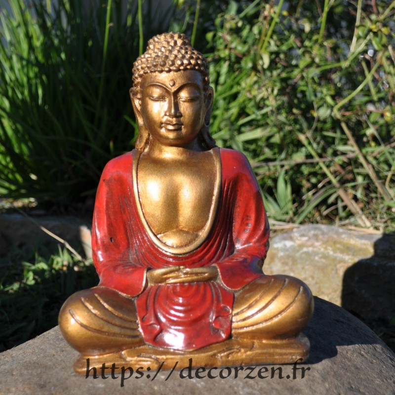 Statuette de Buddha, du Bouda, de Bouddha en résine peinte à la main Statuette de Buddha, du Bouda, de Bouddha en résine peinte à la main