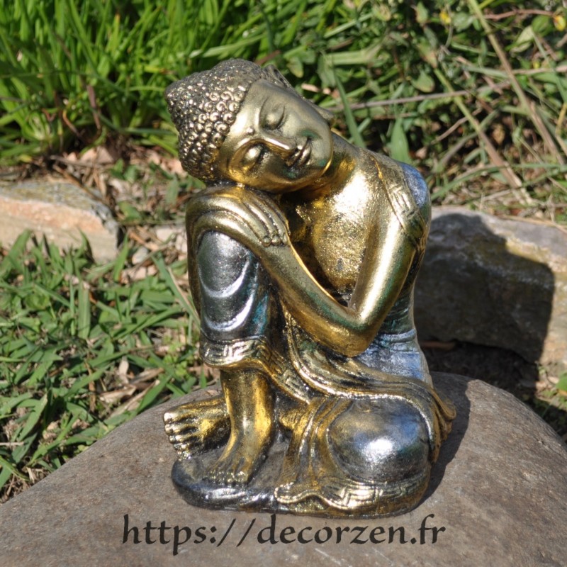 Statuette De Bouddha Zen Couleurs Rouge Et Or Statuette De Bouddha Zen Couleurs Rouge Et Or