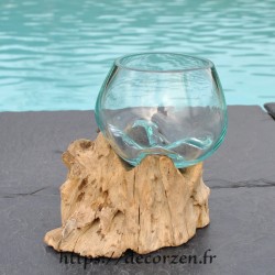 Terrarium ou ramequin apéro en verre recyclé soufflé en fusion sur du bois flotté. Le verre s'enlève pour le laver