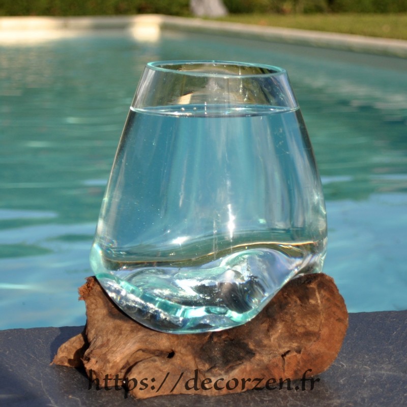 Verre à duo ou vase en verre recyclé soufflé sur du bois flotté, le vase est amovible pour le laver en machine Verre à duo ou vase en verre recyclé soufflé sur du bois flotté, le vase est amovible pour le laver en machine