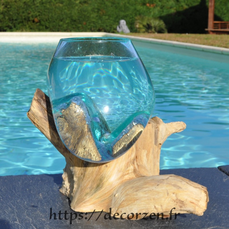 Verre à cocktail ou vase en verre recyclé soufflé en fusion sur du bois flotté, le vase est amovible pour le lavage Verre à cocktail ou vase en verre recyclé soufflé en fusion sur du bois flotté, le vase est amovible pour le lavage