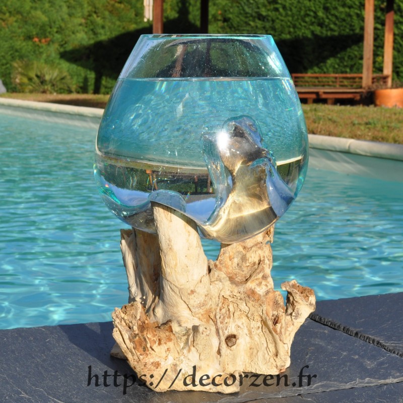 Verre à cocktail ou vase en verre recyclé soufflé en fusion sur du bois flotté, le vase est amovible pour le lavage Verre à cocktail ou vase en verre recyclé soufflé en fusion sur du bois flotté, le vase est amovible pour le lavage