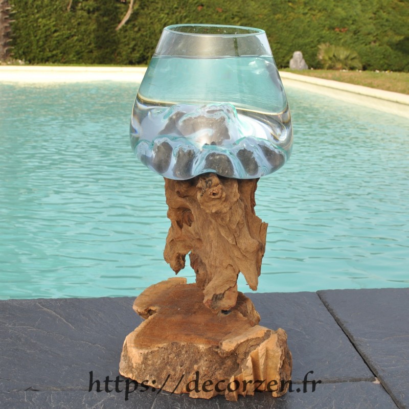 Aquarium ou gros vase en verre soufflé et moulé en fusion sur le bois, le verre est amovible pour le laver