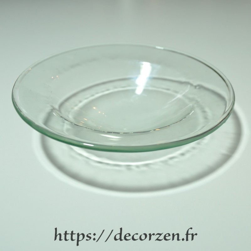 Coupelle en verre pour diffuseur de parfum ou culture en hydroponie. Coupelle en verre pour diffuseur de parfum ou culture en hydroponie.