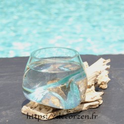 Terrarium ou ramequin apéro en verre recyclé soufflé en fusion à la bouche sur du bois flotté.