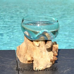 Terrarium ou ramequin apéro en verre recyclé soufflé en fusion sur du bois flotté. Le verre s'enlève pour le lavage