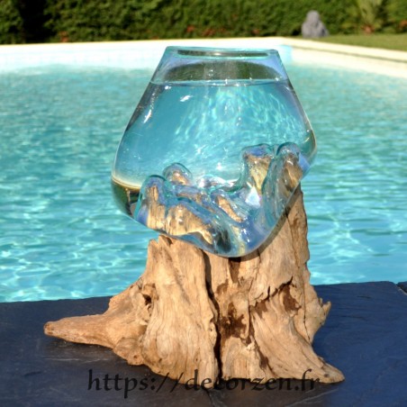 Verre à cocktail ou vase en verre recyclé soufflé en fusion sur du bois flotté, le vase est amovible pour le lavage Verre à cocktail ou vase en verre recyclé soufflé en fusion sur du bois flotté, le vase est amovible pour le lavage
