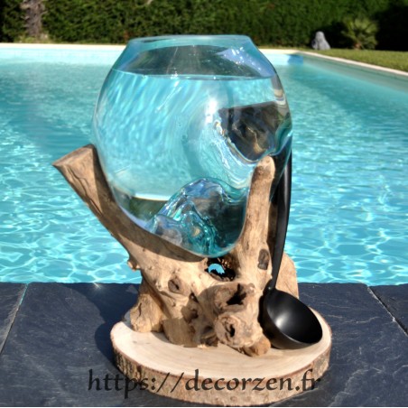 Bol à punch ou aquarium en verre recyclé soufflé en fusion sur du bois flotté, le vase est amovible pour le lavage Bol à punch ou aquarium en verre recyclé soufflé en fusion sur du bois flotté, le vase est amovible pour le lavage