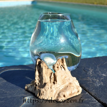 Verre à cocktail ou vase en verre recyclé soufflé à la bouche en fusion sur du bois flotté, le vase est amovible pour le lavage Verre à cocktail ou vase en verre recyclé soufflé à la bouche en fusion sur du bois flotté, le vase est amovible pour le lavage