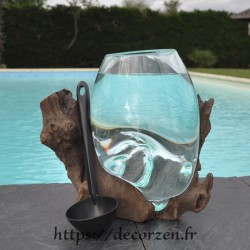Verre à cocktail ou  vase en verre recyclé soufflé en fusion sur du bois flotté, le vase est amovible pour le laver