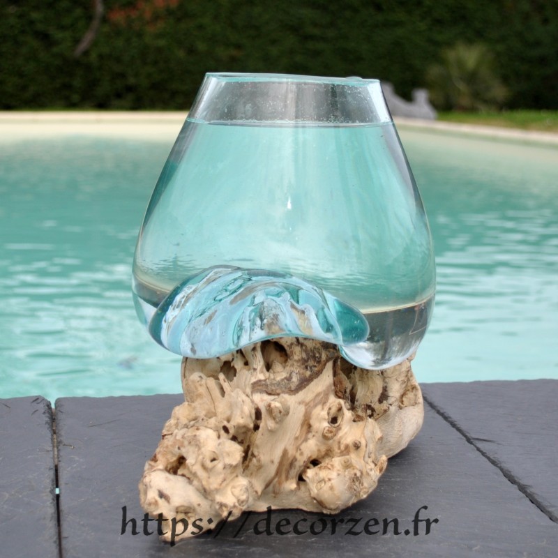 Bol à punch ou  vase en verre recyclé soufflé en fusion sur du bois flotté, le vase est amovible pour le laver