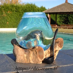 Aquarium ou  vase en verre recyclé soufflé à la bouche en fusion sur du bois flotté, le vase est amovible pour le laver