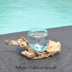 Tasse à café en verre recyclé soufflé à la bouche en fusion sur du bois flotté, le vase est amovible pour le lavage