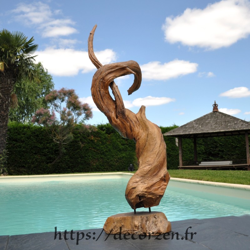 Sculpture naturelle en Teck