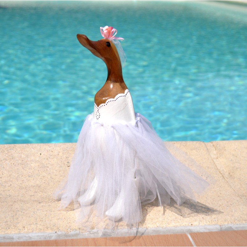 Canard rigolo en robe de mariée