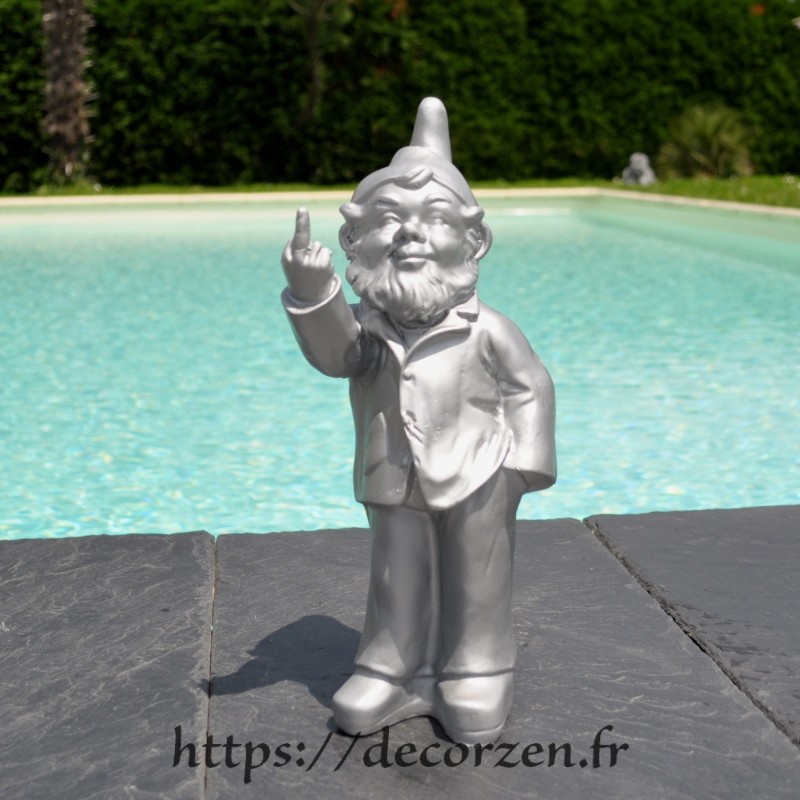Nain de jardin insolent