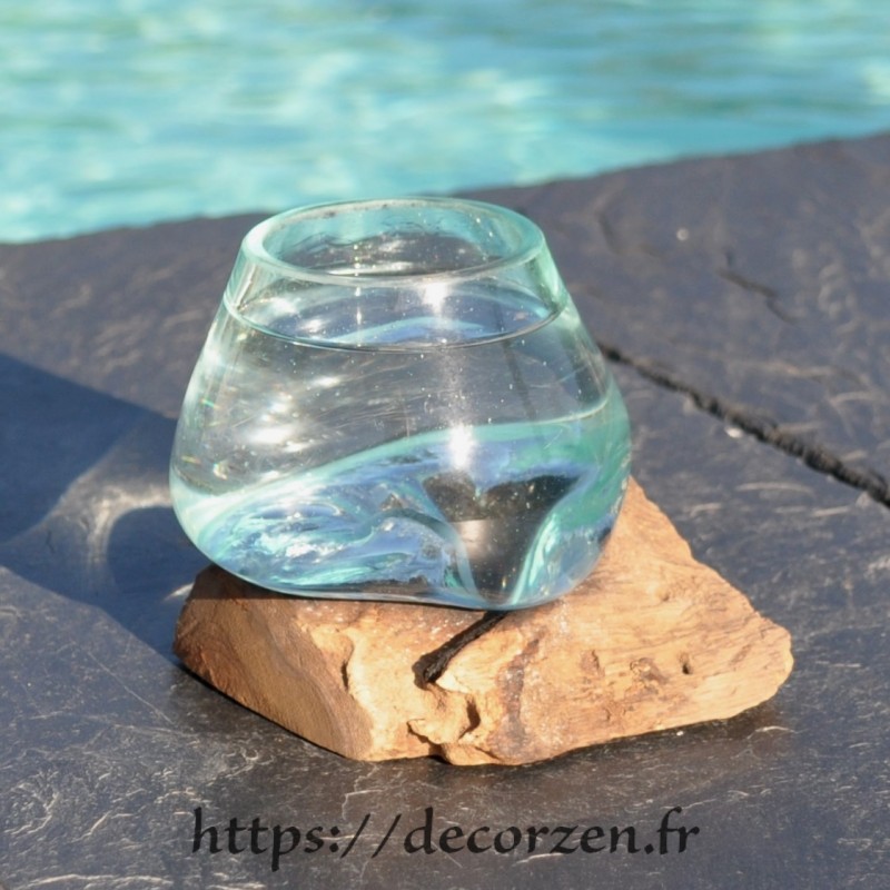 verre recyclé soufflé à la bouche en fusion sur du bois flotté, le vase est amovible pour le lavage