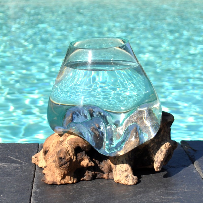 Bol à punch ou aquarium en verre recyclé soufflé à la bouche en fusion sur du bois flotté, le vase est amovible pour le laver.