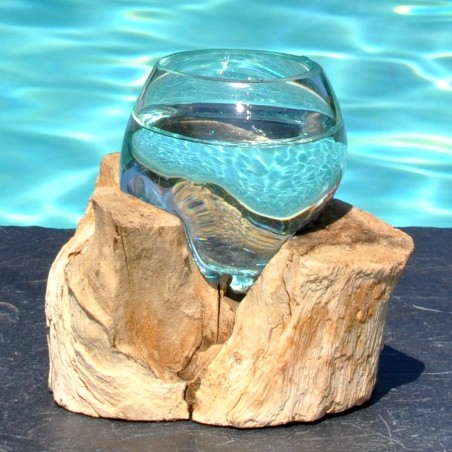 Tasse à café en verre recyclé soufflé à la bouche en fusion sur du bois flotté, le vase est amovible pour le lavage