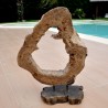 Une superbe sculpture naturelle en bois de teck