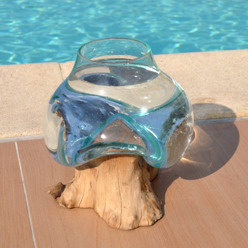 Vase en verre recyclé soufflé à la bouche en fusion sur du bois flotté, le vase est amovible pour le lavage