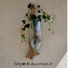 Vase ou aquarium en applique murale en verre recyclé soufflé en fusion sur le bois